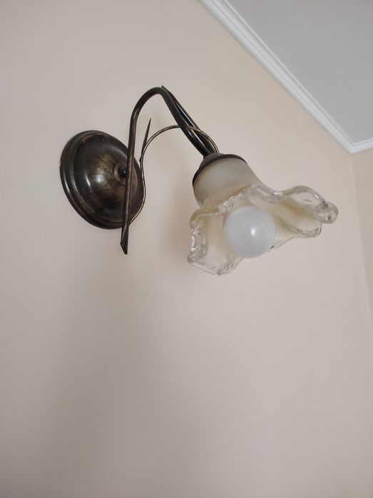 żyrandol + kinkiet , dwa komplety.