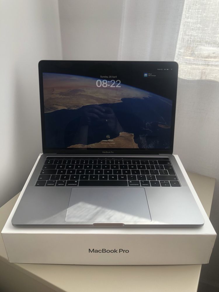 Macbook pro 13 2019 Space gray stan bdz