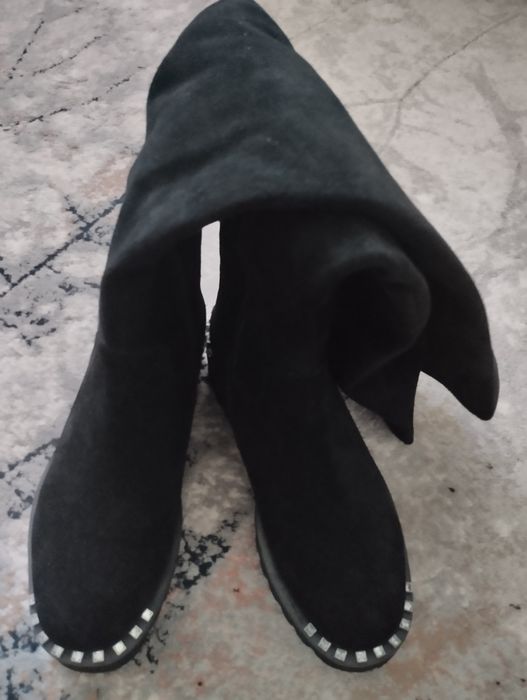 Сапоги ботфорты черная замша