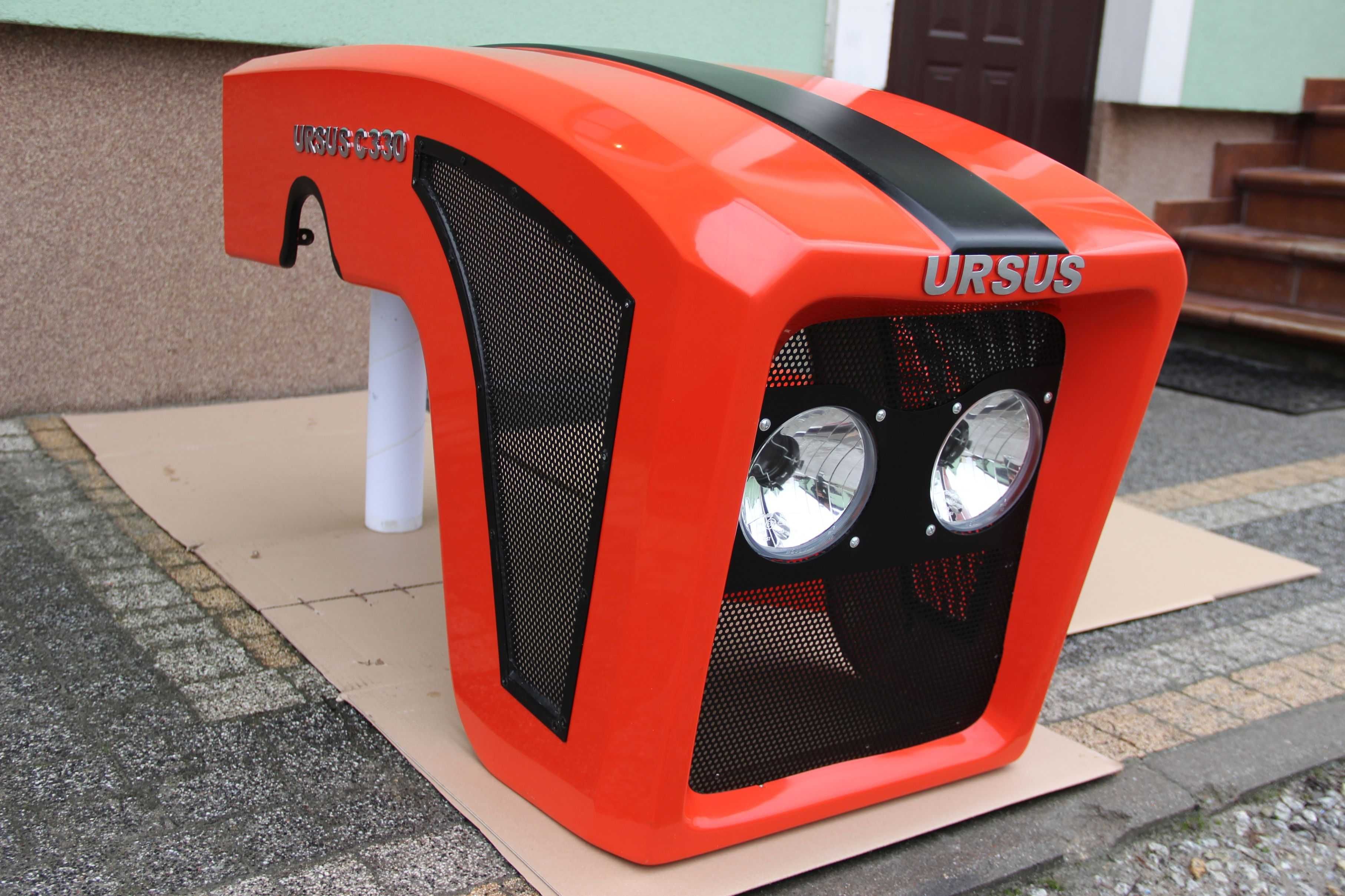 Maska ciągnikowa tworzywo Ursus C330 C-330 Retro Nowość HIT czerwona