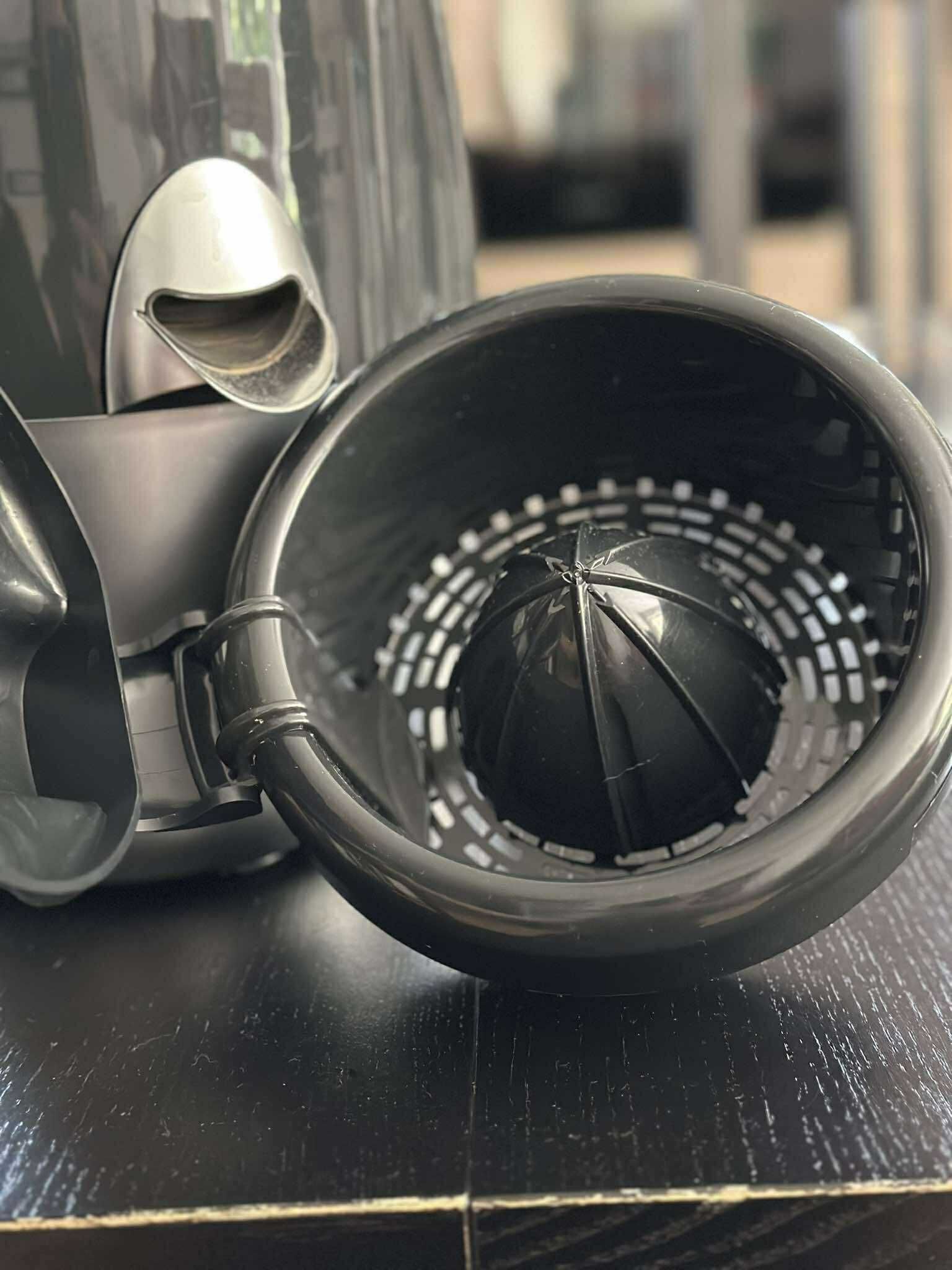 Ekskluzywna sokowirówka francuskiej firm Magimix Le Duo Plus XL Chrome
