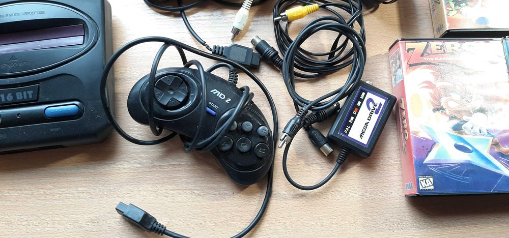 Игровая приставка Sega Mega Drive 2