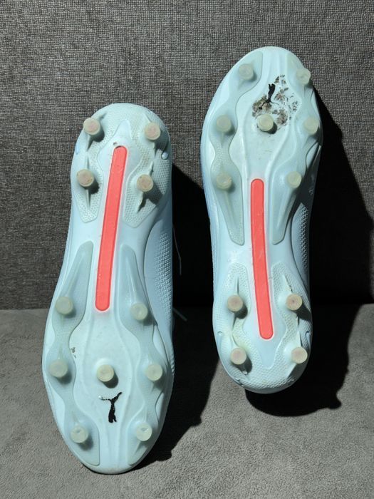 Футбольні бутси Puma King Ultimate FG AG 39p