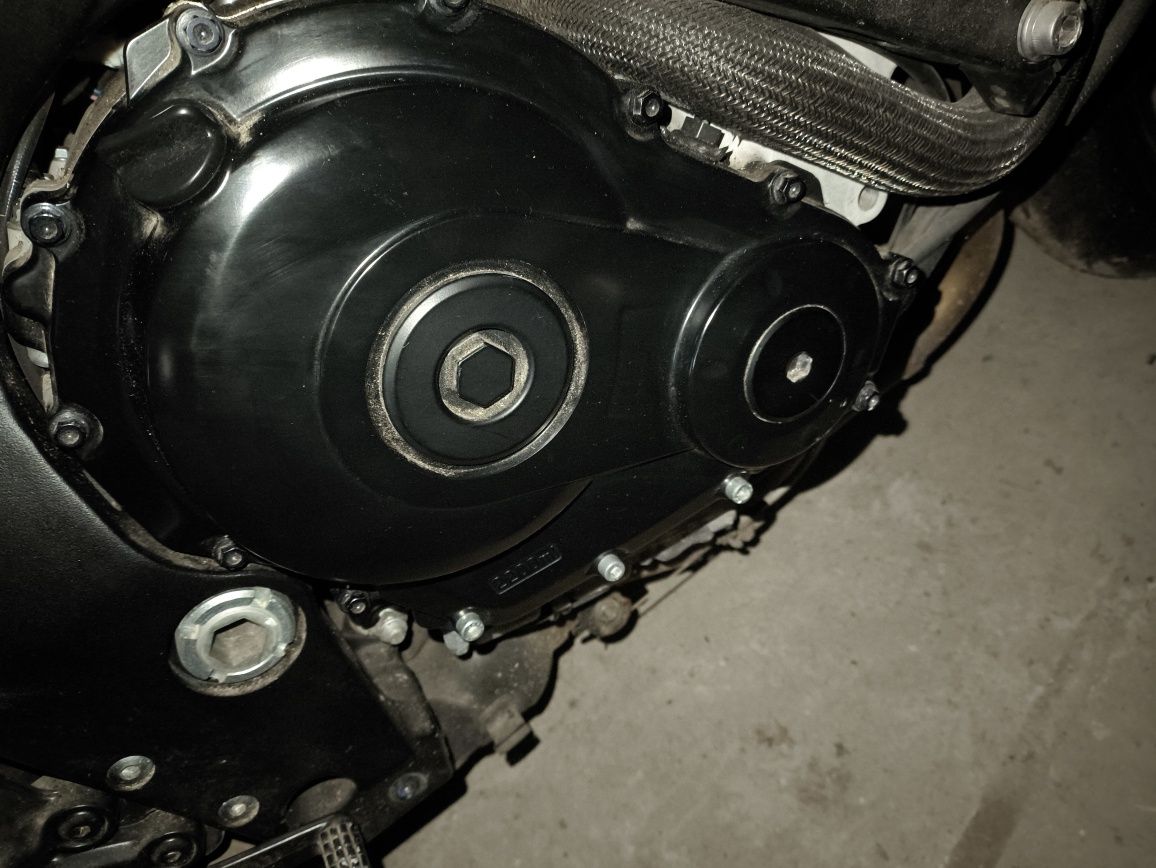 Suzuki GSX-R gsxr 600 750 k8 k9 L0 kosz sprzęgło