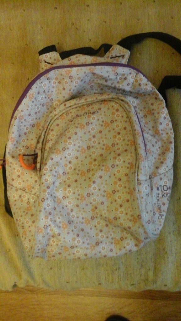 Рюкзак Quechua10л для женщин и детей.