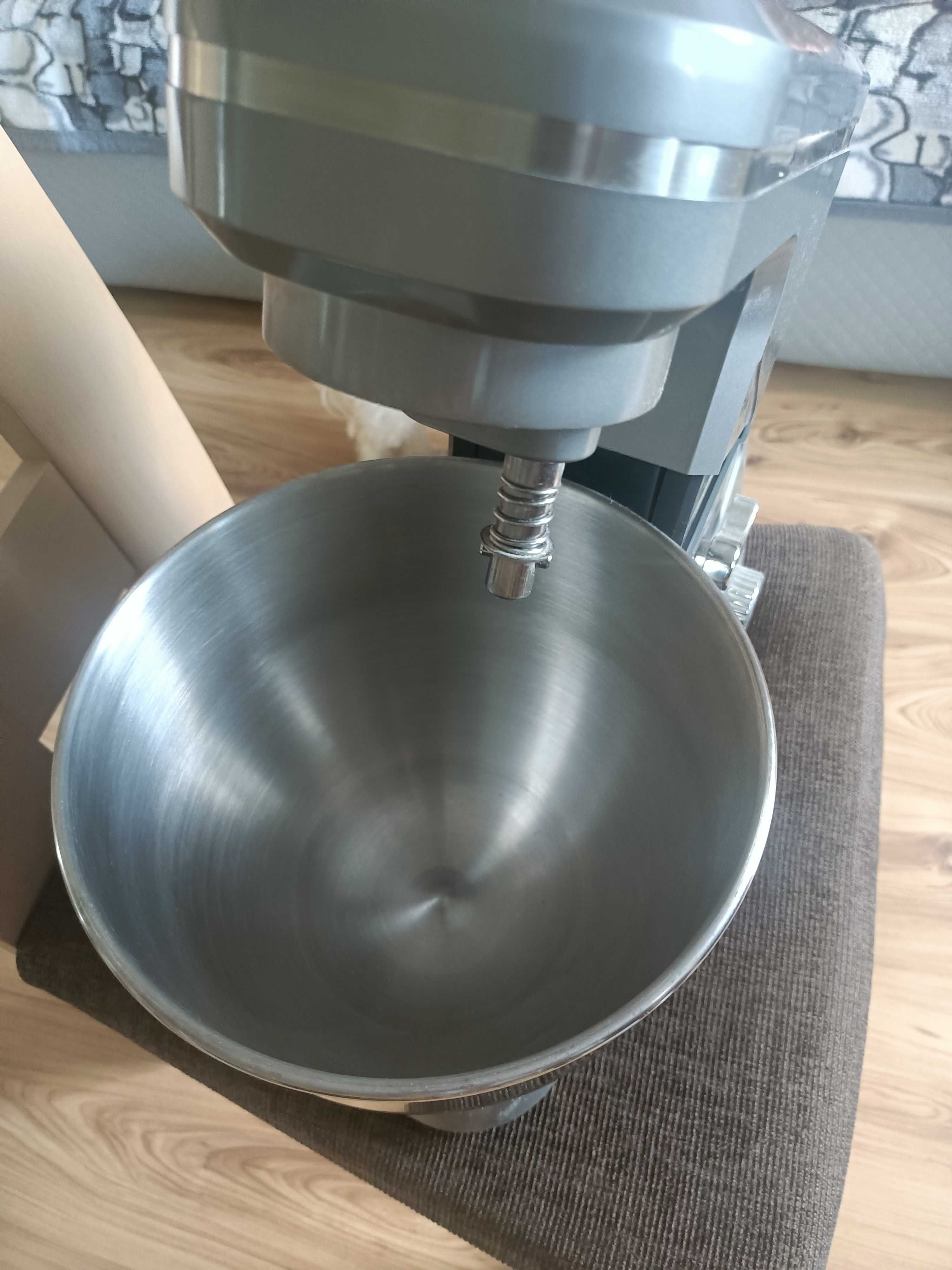Sprzedam robota planetarnego
