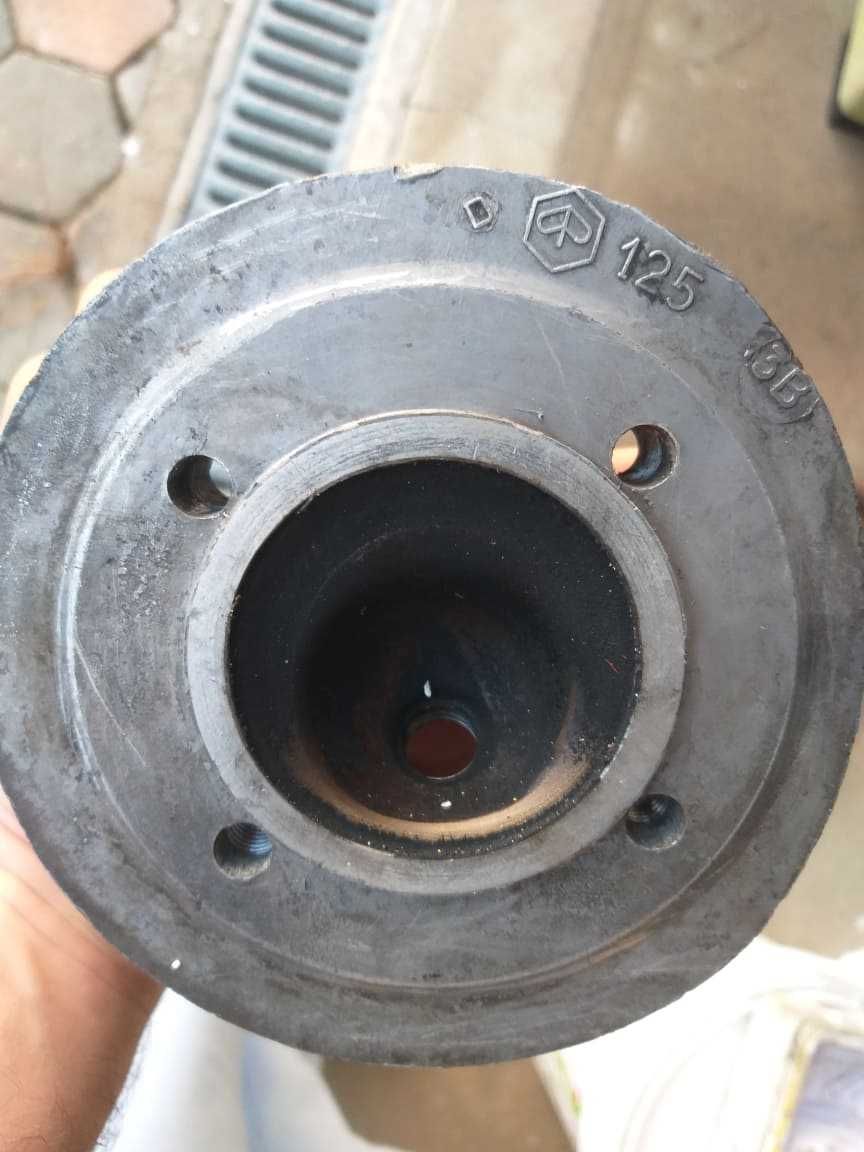 Cilindro PINASCO Vespa 125cc com pistão e tampa da vela - negociável