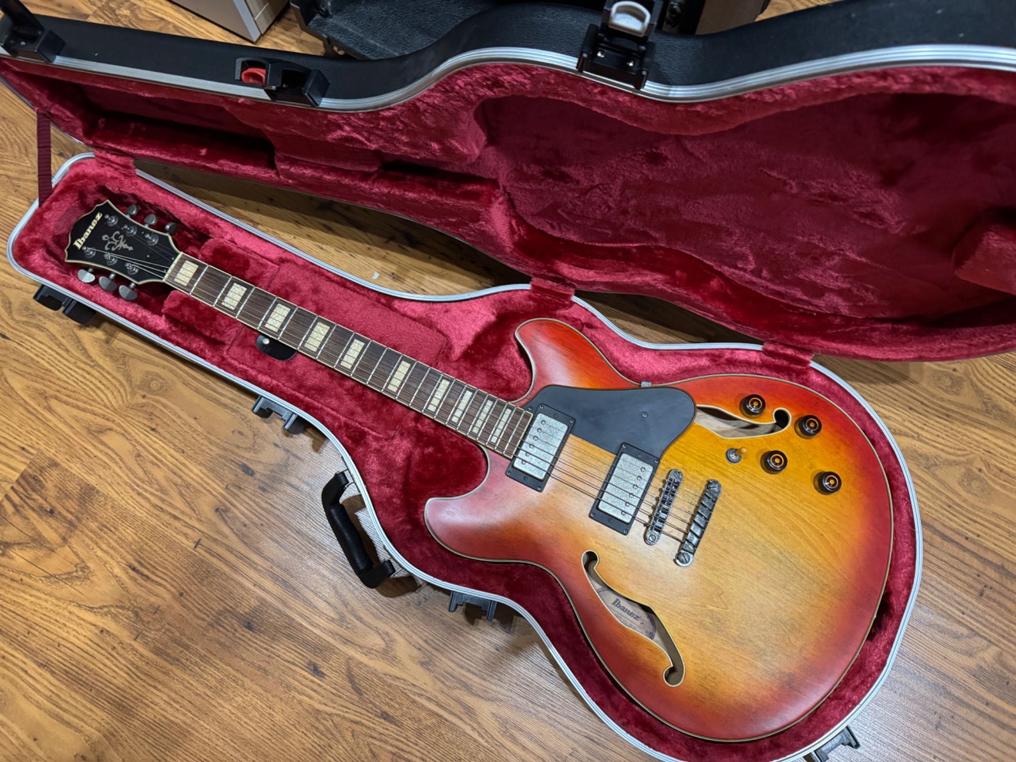 Ibanez AS V73 VAL Artcore z futerałem