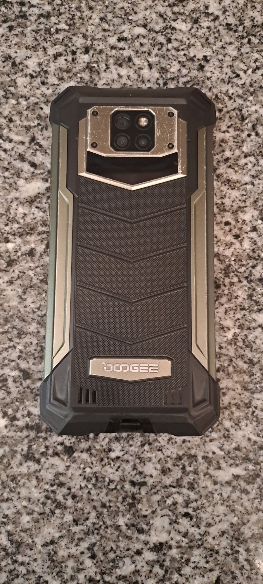 Telemovel Doogee S88 pro