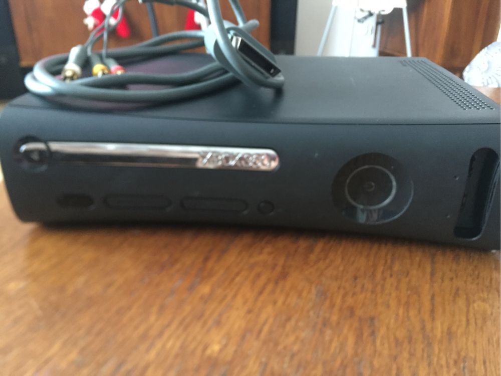Xbox 360 z grami
