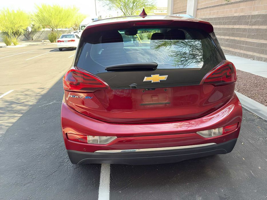 Chevrolet Bolt EV      2020