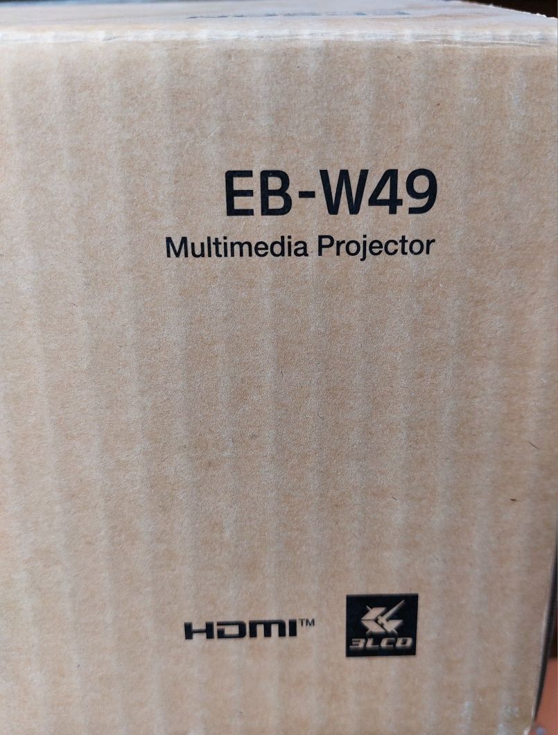 Проектор Epson EB-W49
