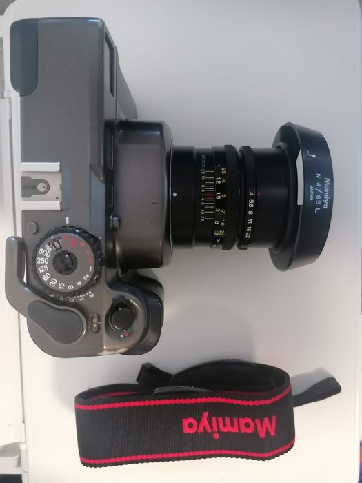 MAMIYA 7 + lente 65 mm f4