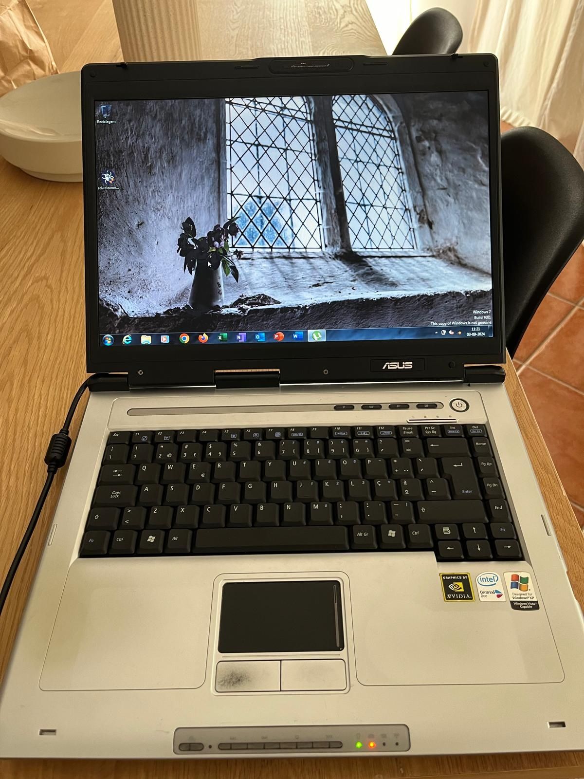 Portátil Asus Z92J