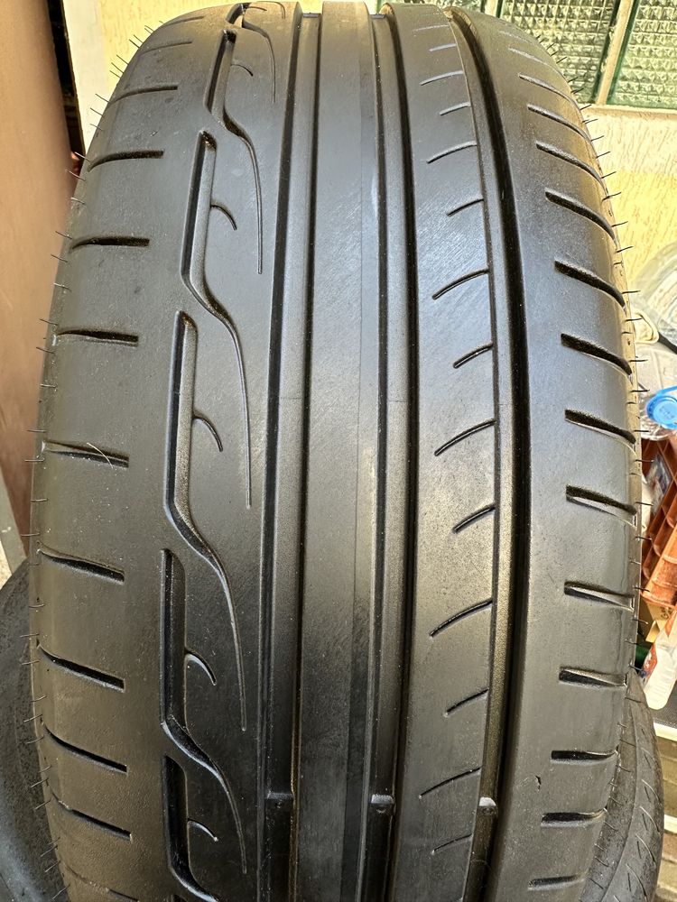 225/45/19 96W XL Dunlop SportMaxx RT, 2 шт .