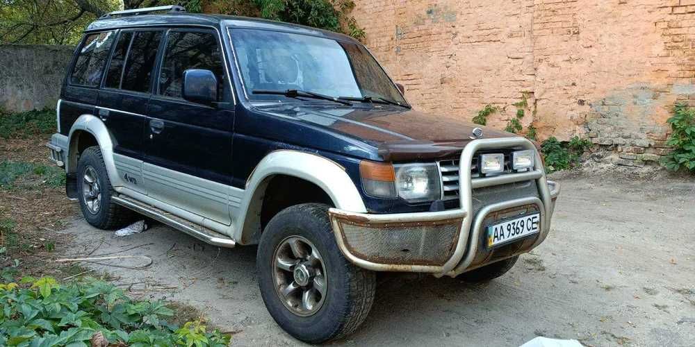 СРОЧНО! Mitsubishi Montero 1995