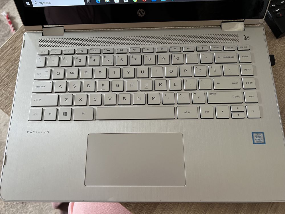 Laptop HP Pavilion x360 Convertible 14-ba022nw ekran tablet