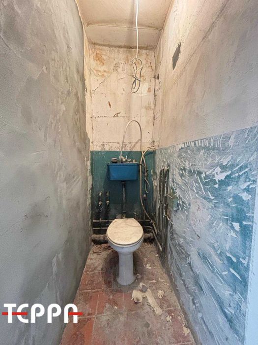 Продаж 2-кімнатної квартири під чистову обробку