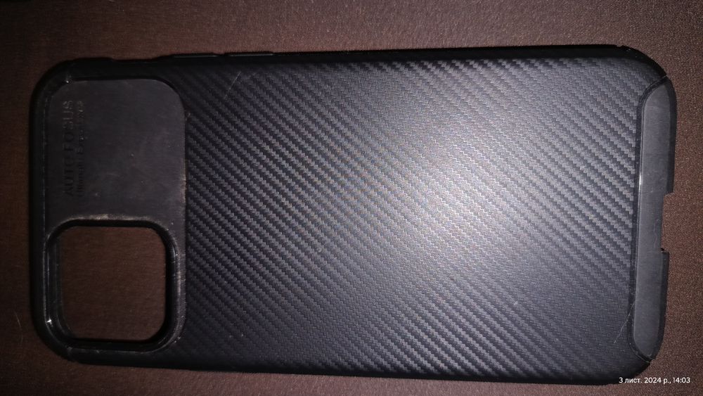 Продам чохли на телефони б/у