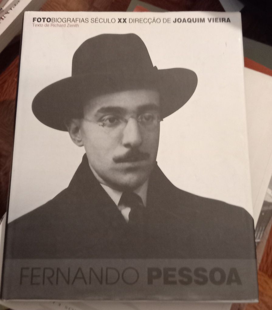 Fernando Pessoa - Fotobiografias sec.20