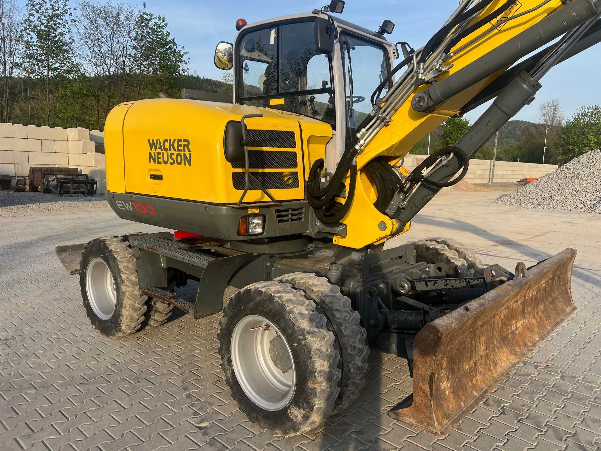 Wacker Neuson EW 100 Koparka kołowa