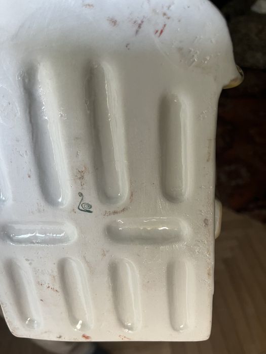 Фарфорова Статуетка