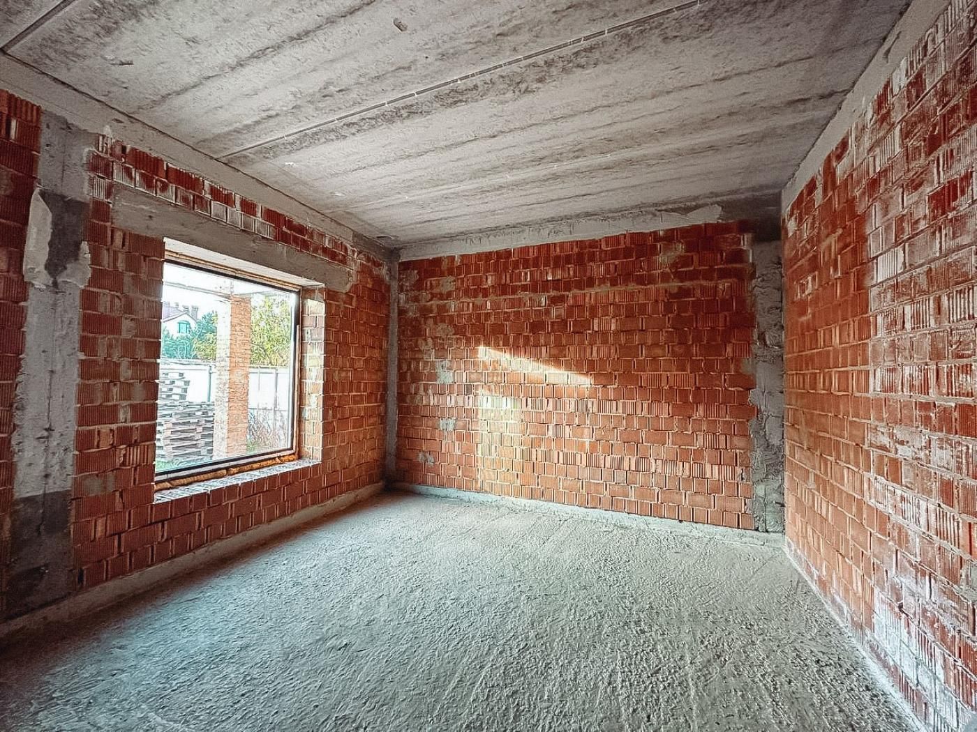 Кирпичный ДОМ в Совиньоне-2, 170м², 5 соток