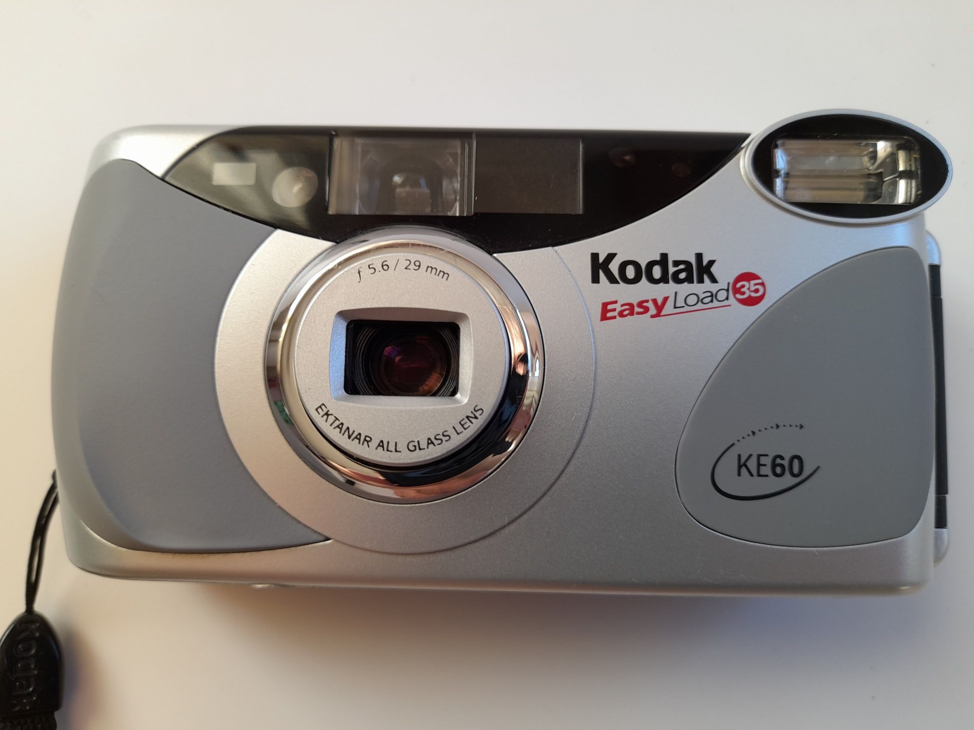 Kodak easy load 35 KE60 lens EKTANAR F 5.6 -29mm плівковий фотоапарат