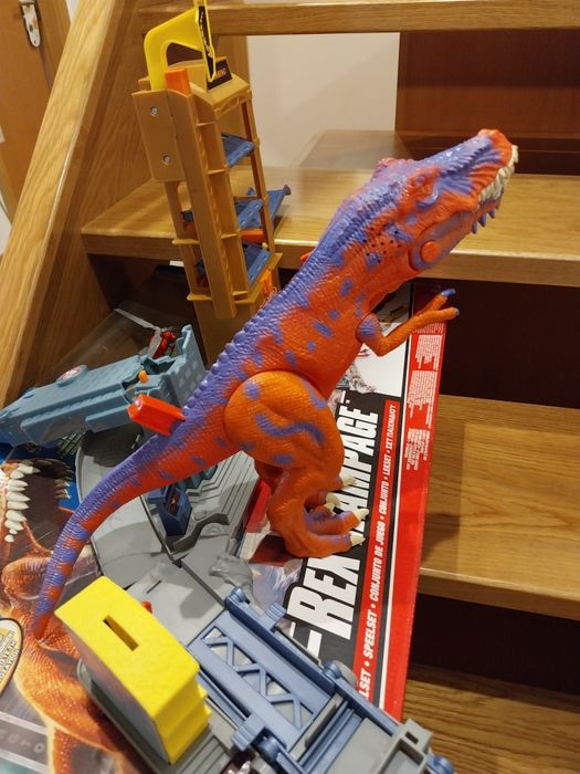 Hot Wheels T-Rex Rampage,