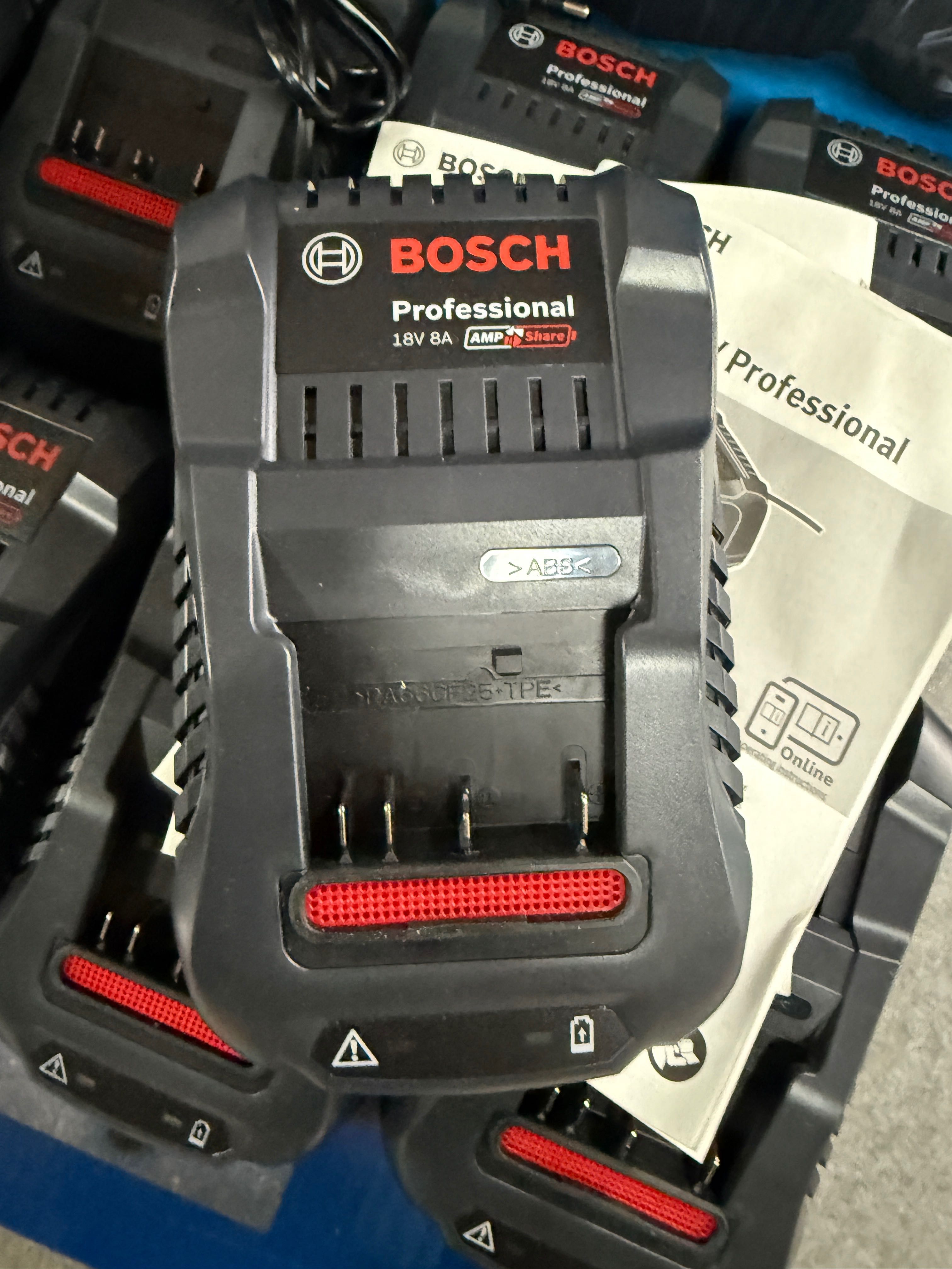 Ładowarka Bosch GAL 1880 CV - Moc do Twoich Akumulatorów Ampshere