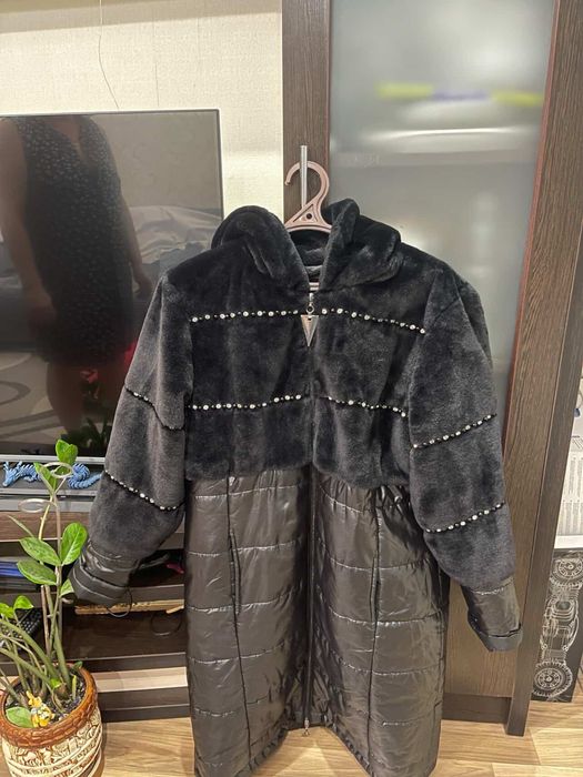 Куртка,шуба,з хутром, туреччина,шикарна ошатна еврозима.