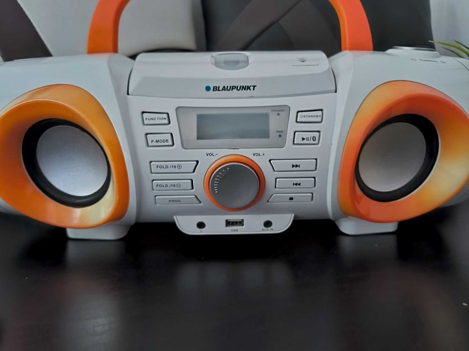 Blaupunkt Boombox Bluetooth CD USB Radio – Idealny na wycieczki!