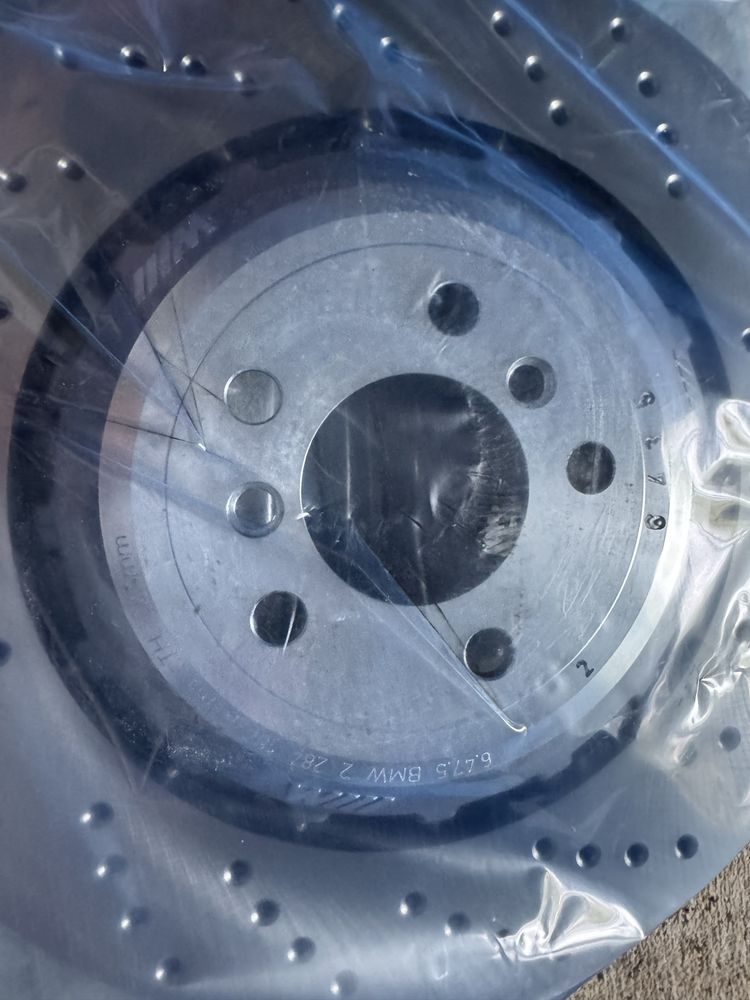 Tarcze hamulcowe przód komplet BMW M5 F10 M6 F06 F12 NOWE OEM! Komplet