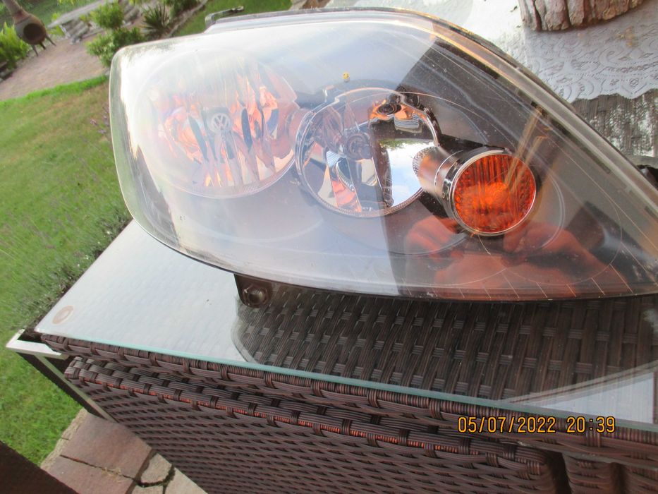 Lampa przednia prawa golf plus