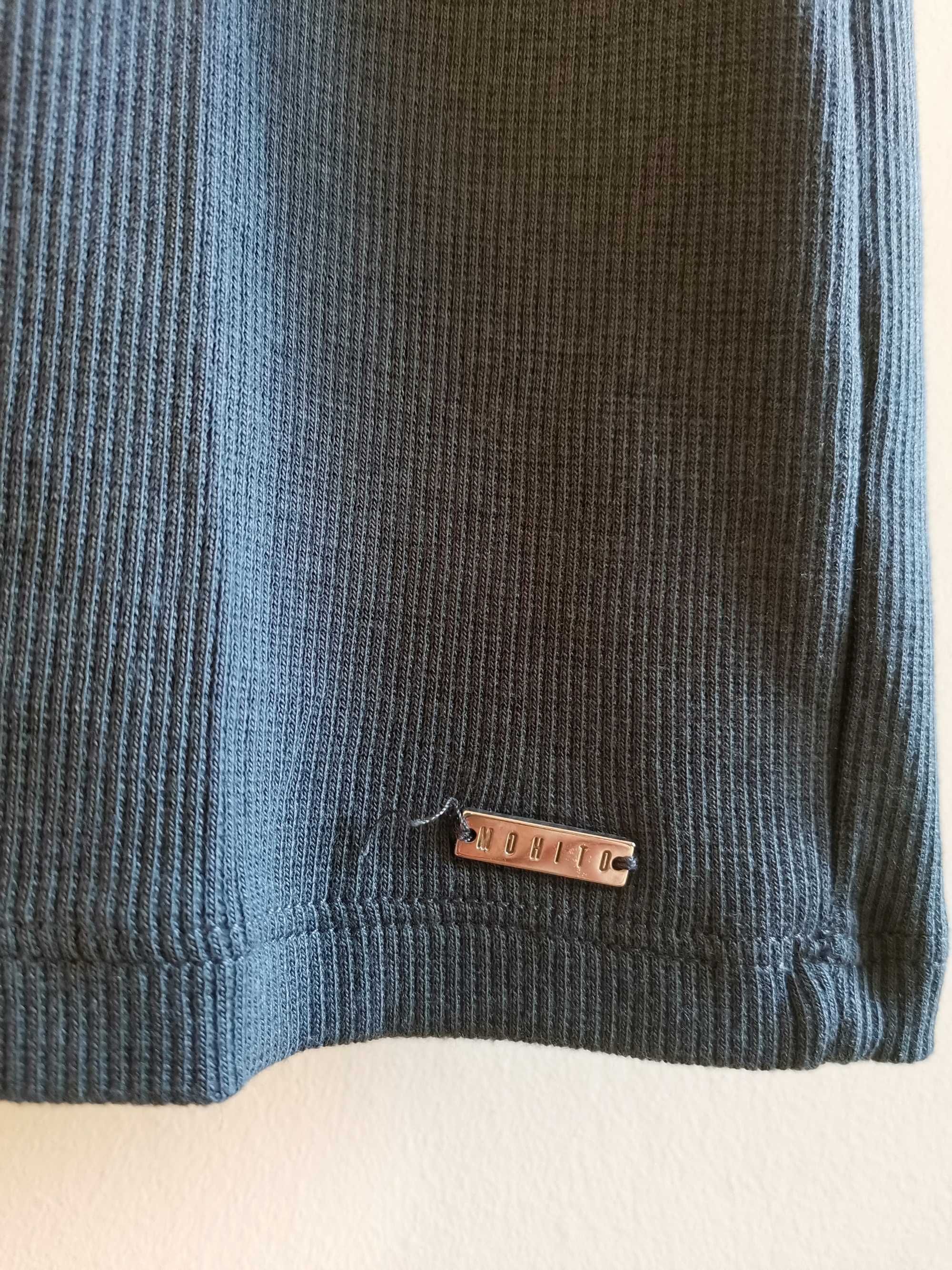 Sukienka prosta elegancka dopasowana Mohito