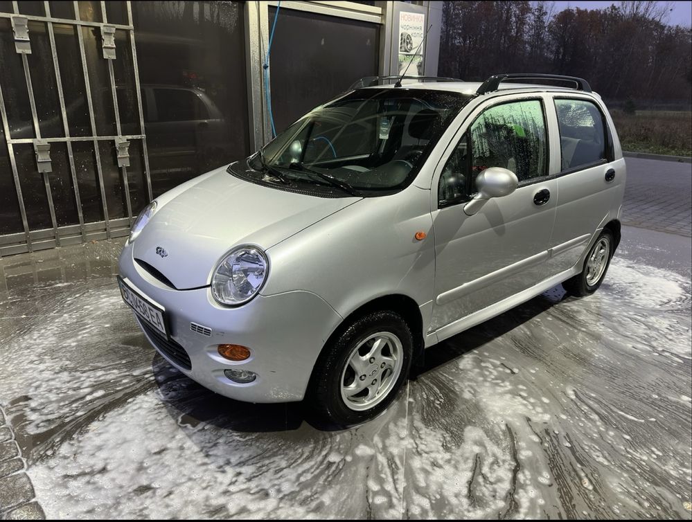 Автомобіль Chery QQ 2012