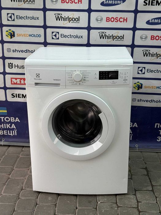 Пральна машина б/в Electrolux Розмір: 85/60/50 Білий 7 кг #07531
