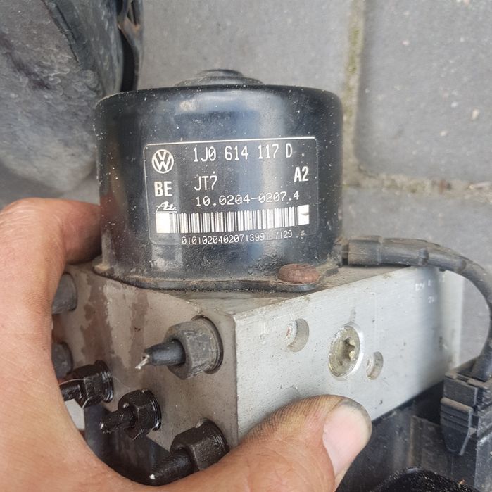 Pompa abs vw golf 4 1.4 16v