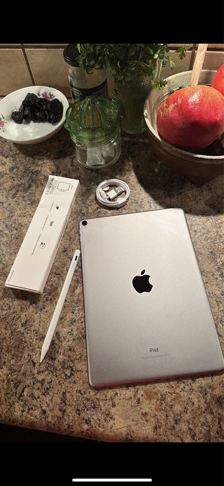Tablet iPad Apple Retina - TOUCH ID - PROCREATE