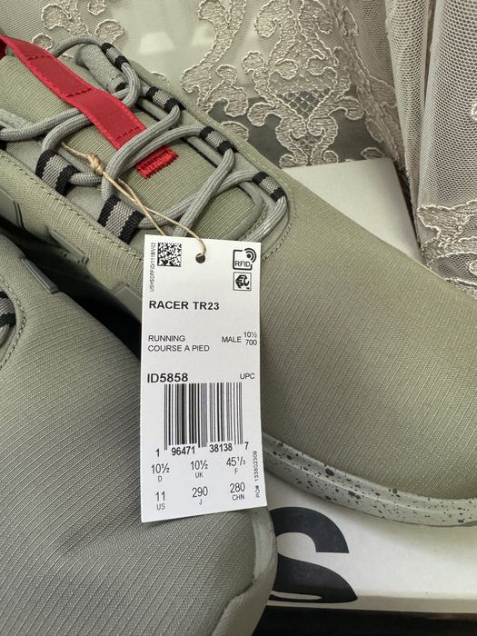 Кросівки  adidas RACER TR23 SHOES original