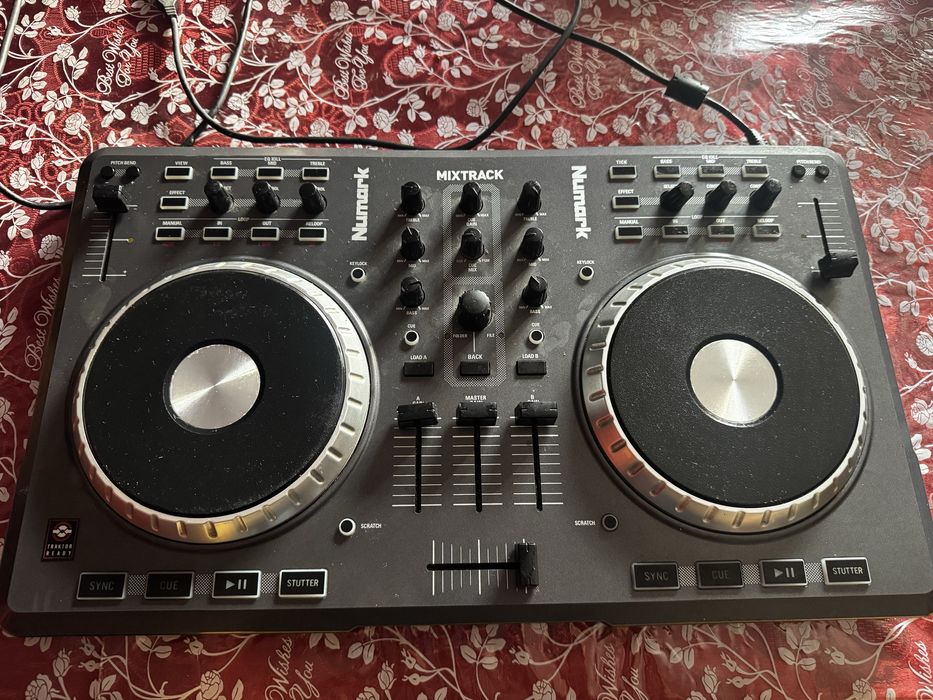 Mixtrack Numark