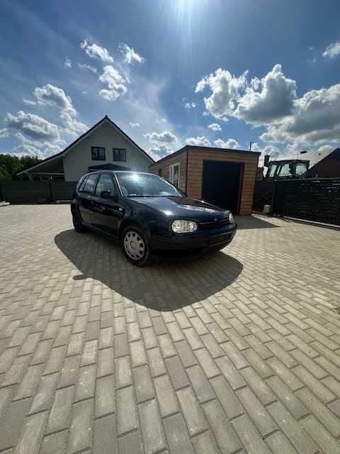 Volkswagen golf IV z 1999R.