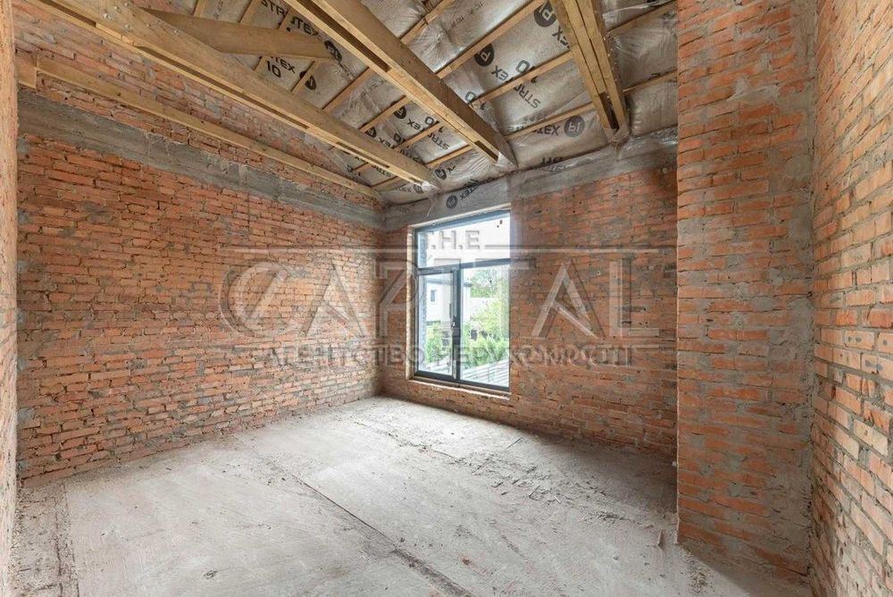 Продаж таунхауса Київ вулиця Деміївська рядом ЦЕНТР