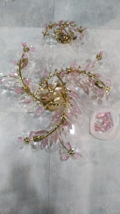 Продаю люстру в хорошому станi.