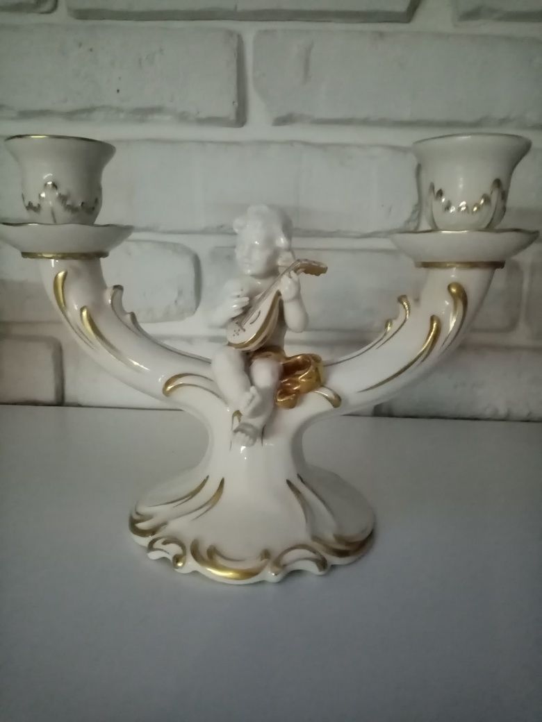 Świecznik porcelanowy