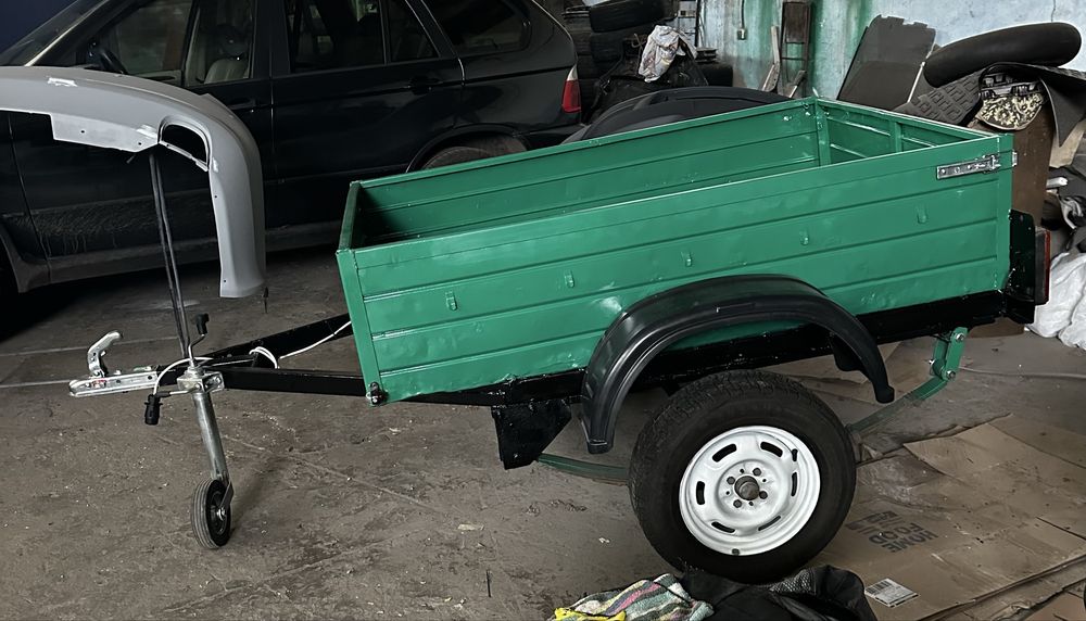 Продам автомобильный прицеп.