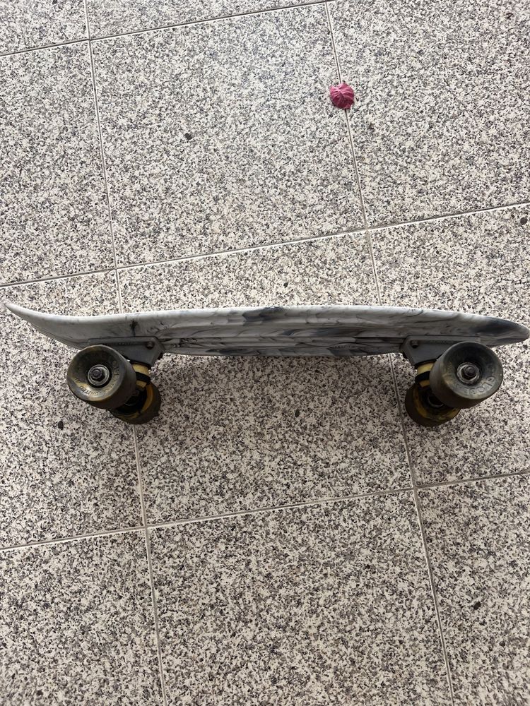 Skate palstico globe