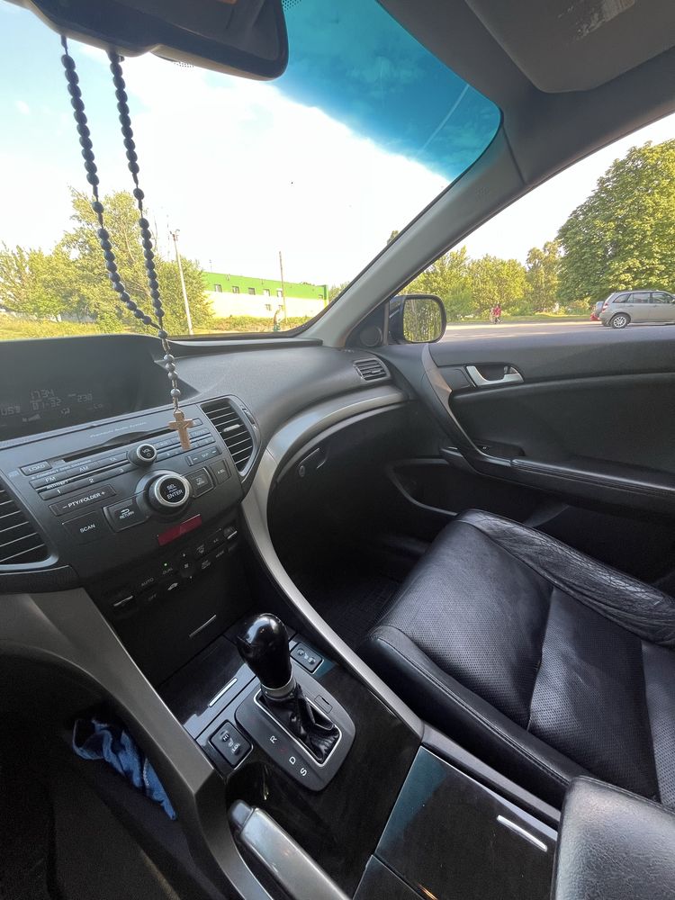 Хонда Акорд , honda acord 8 2011