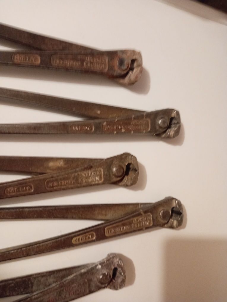 Cęgi zbrojarskie firmy Knipex