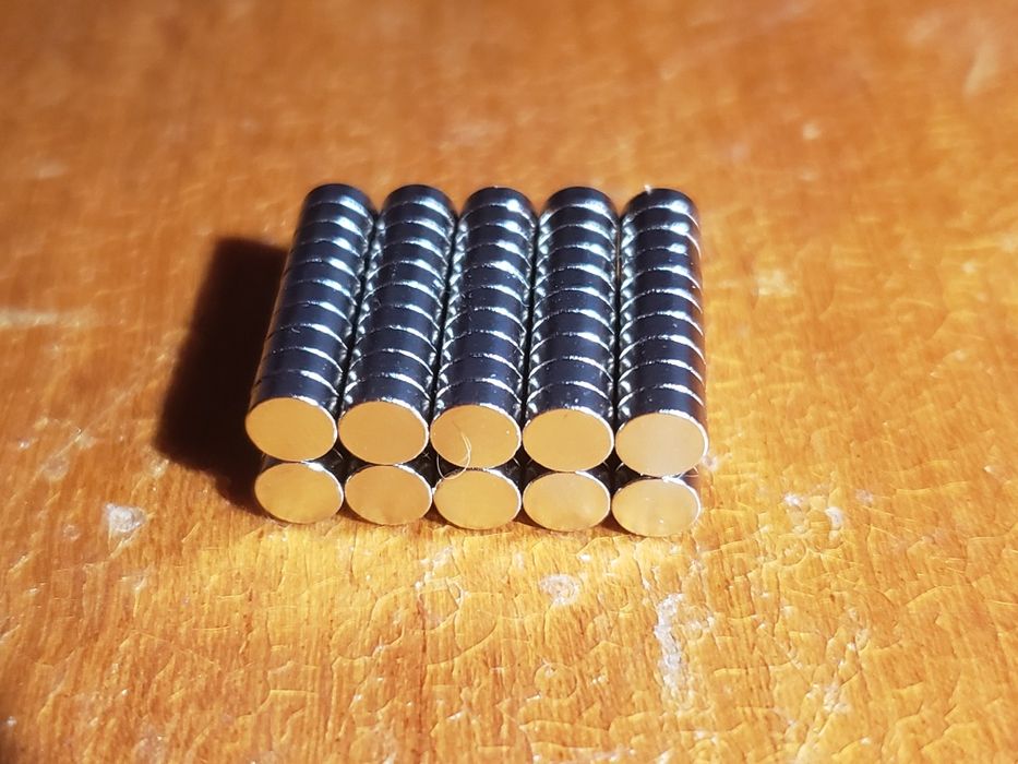 100x ímanes de neodímio 4x2 mm